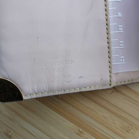 RARE AUTHENTIC LOUIS VUITTON MULTI COLOR PM AGENDA - Picture 9 of 11